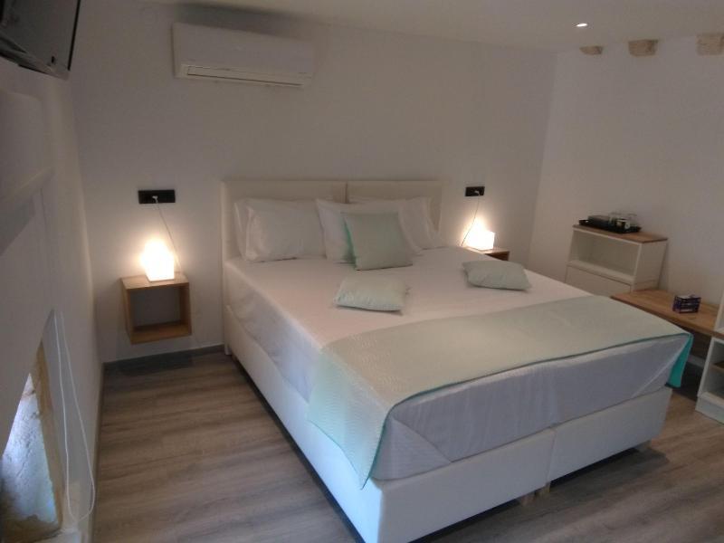 Antica Canea Luxury Rooms Chania  Exterior foto
