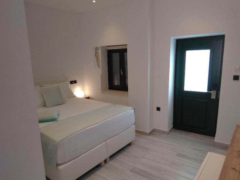 Antica Canea Luxury Rooms Chania  Exterior foto