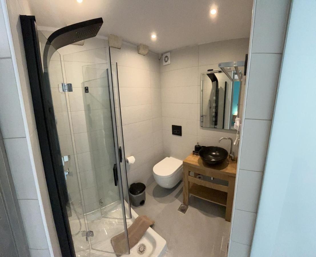 Antica Canea Luxury Rooms Chania  Exterior foto